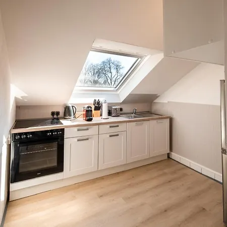 Helle City-maisonette Mit Balkon L Wifi Mönchengladbach