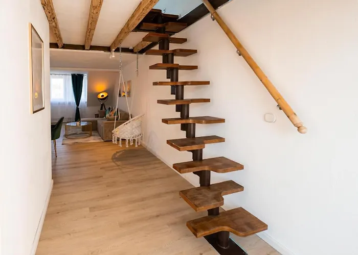 Апартаменты Helle City-maisonette Mit Balkon L Wifi Мёнхен-Гладбах