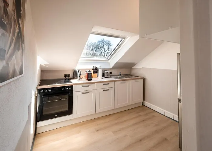 Helle City-maisonette Mit Balkon L Wifi Мёнхен-Гладбах